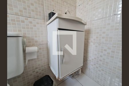 Casa à venda com 119m², 2 quartos e 1 vaga Casa à venda com 119m², 2 quartos e 1 vagaBanheiro da Suíte 1