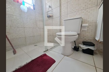 Casa à venda com 119m², 2 quartos e 1 vaga Casa à venda com 119m², 2 quartos e 1 vagaBanheiro da Suíte 1