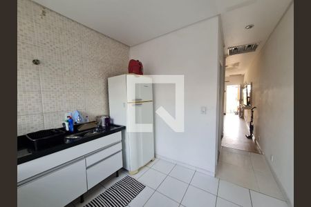 Casa à venda com 119m², 2 quartos e 1 vaga Casa à venda com 119m², 2 quartos e 1 vagaCozinha