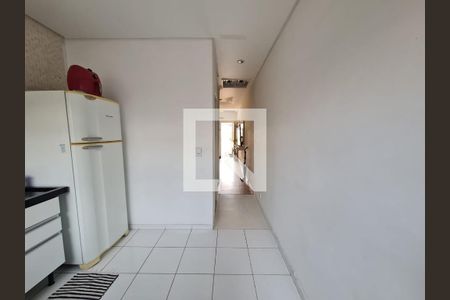 Casa à venda com 119m², 2 quartos e 1 vaga Casa à venda com 119m², 2 quartos e 1 vagaCozinha