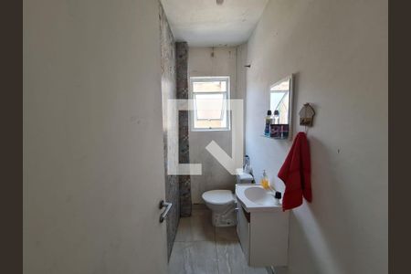 Casa à venda com 191m², 3 quartos e 2 vagasLavabo