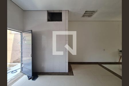 Casa à venda com 191m², 3 quartos e 2 vagasCozinha