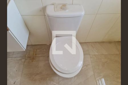 Casa à venda com 191m², 3 quartos e 2 vagasBanheiro da Suíte 1