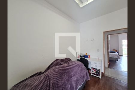 Casa à venda com 191m², 3 quartos e 2 vagasSuíte 2