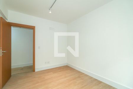 Apartamento à venda com 114m², 2 quartos e 1 vagaQuarto 2