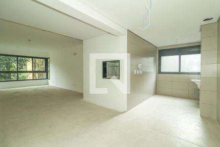 Apartamento à venda com 113m², 3 quartos e 1 vaga Apartamento à venda com 113m², 3 quartos e 1 vagaCozinha e Área de Serviço