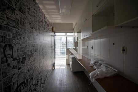 Apartamento à venda com 149m², 3 quartos e 2 vagas Apartamento à venda com 149m², 3 quartos e 2 vagasEscritório