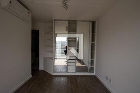 Apartamento à venda com 149m², 3 quartos e 2 vagas Apartamento à venda com 149m², 3 quartos e 2 vagasSuíte 1