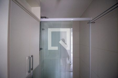 Apartamento à venda com 149m², 3 quartos e 2 vagas Apartamento à venda com 149m², 3 quartos e 2 vagasBanheiro da Suíte 1