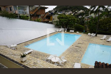 Apartamento para alugar com 52m², 2 quartos e 1 vagaArea Comum - Piscina