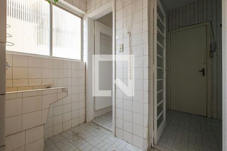 Apartamento à venda com 71m², 2 quartos e 1 vagaÁrea de Serviço
