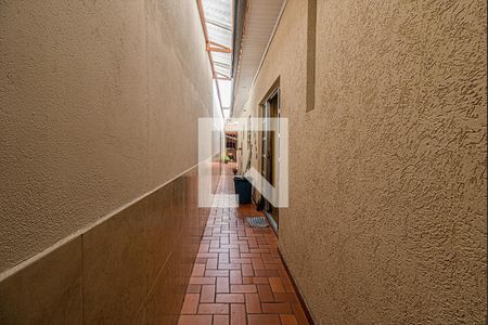 Casa à venda com 125m², 2 quartos e 2 vagascorredor lateral