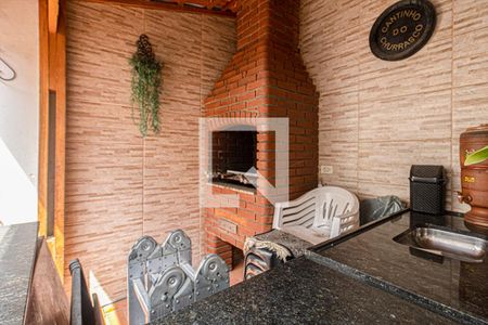 Casa à venda com 125m², 2 quartos e 2 vagasárea de serviço com churrasqueira