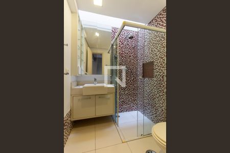 Casa de condomínio à venda com 250m², 3 quartos e 2 vagasBanheiro Social