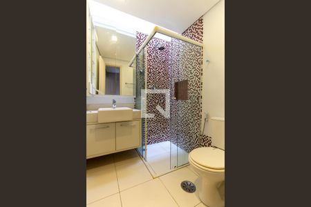 Casa de condomínio à venda com 250m², 3 quartos e 2 vagasBanheiro Social