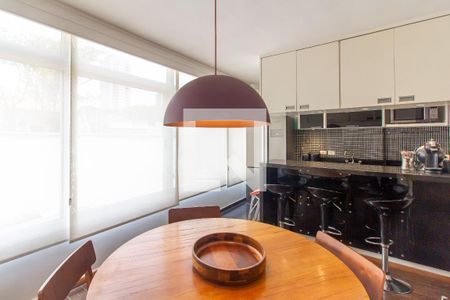 Casa de condomínio à venda com 250m², 3 quartos e 2 vagasCozinha