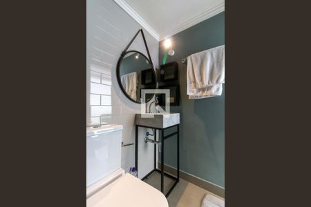 Casa de condomínio à venda com 250m², 3 quartos e 2 vagasBanheiro da Suíte 2