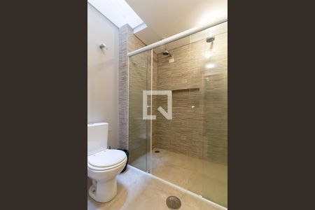 Casa de condomínio à venda com 250m², 3 quartos e 2 vagasBanheiro da Suíte 1