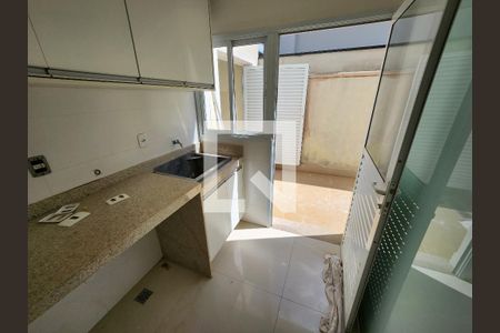 Casa de condomínio para alugar com 285m², 3 quartos e 4 vagas Casa de condomínio para alugar com 285m², 3 quartos e 4 vagasÁrea de Serviço