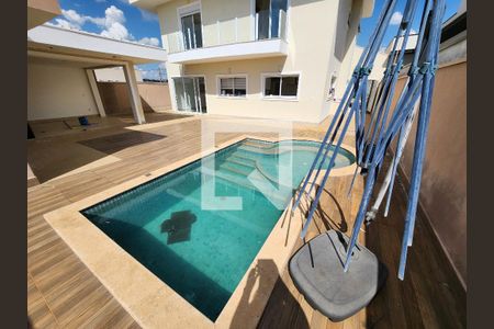 Casa de condomínio para alugar com 285m², 3 quartos e 4 vagas Casa de condomínio para alugar com 285m², 3 quartos e 4 vagasPiscina