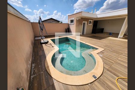 Casa de condomínio para alugar com 285m², 3 quartos e 4 vagas Casa de condomínio para alugar com 285m², 3 quartos e 4 vagasPiscina