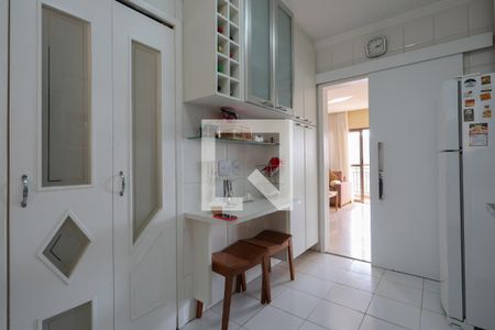 Apartamento para alugar com 125m², 3 quartos e 3 vagasCozinha