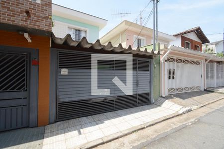 Casa à venda com 125m², 2 quartos e 2 vagasFachada