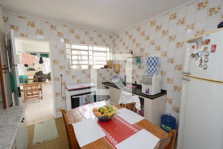 Casa à venda com 125m², 2 quartos e 2 vagasCozinha