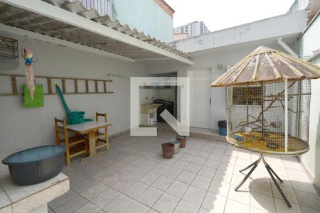Casa à venda com 125m², 2 quartos e 2 vagasQuintal