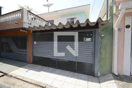 Casa à venda com 125m², 2 quartos e 2 vagasFachada