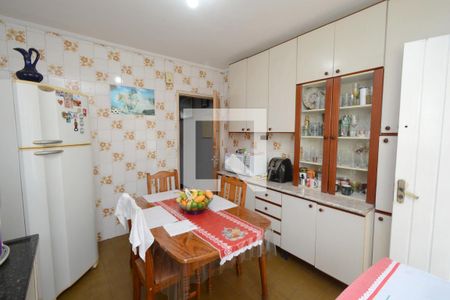 Casa à venda com 125m², 2 quartos e 2 vagasCozinha