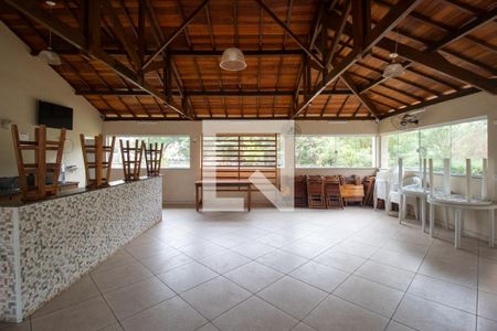 Apartamento para alugar com 60m², 2 quartos e 1 vagaÁrea comum - Salão de festas