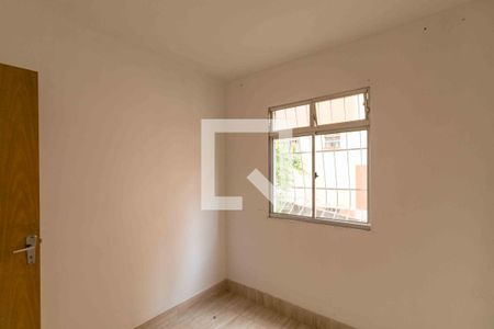 Quarto 1 de apartamento para alugar com 2 quartos, 42m² em Celestino, Belo Horizonte