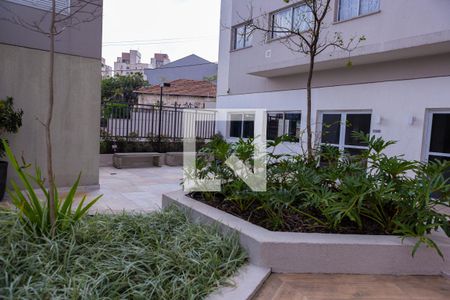 Apartamento à venda com 33m², 2 quartos e sem vagaÁrea comum