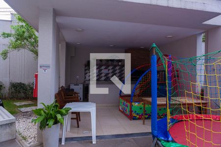 Apartamento à venda com 33m², 2 quartos e sem vagaÁrea comum - Churrasqueira