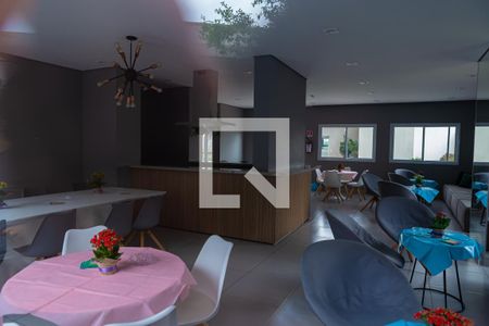 Apartamento à venda com 33m², 2 quartos e sem vagaÁrea comum - Salão de festas