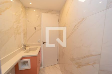 Apartamento à venda com 33m², 2 quartos e sem vagaBanheiro