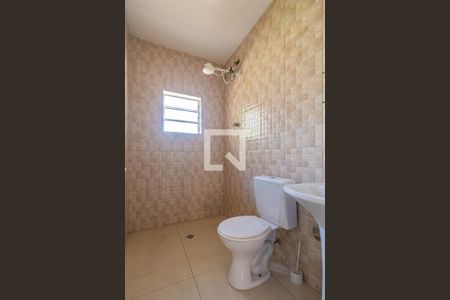 Casa para alugar com 154m², 4 quartos e 4 vagas Casa para alugar com 154m², 4 quartos e 4 vagasBanheiro 2