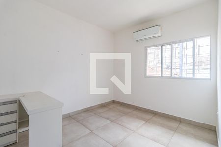 Casa para alugar com 154m², 4 quartos e 4 vagas Casa para alugar com 154m², 4 quartos e 4 vagasQuarto 3