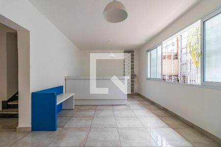 Sala de casa para alugar com 4 quartos, 154m² em Vila Sao Joao, Barueri