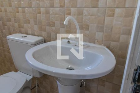 Casa para alugar com 154m², 4 quartos e 4 vagas Casa para alugar com 154m², 4 quartos e 4 vagasBanheiro 1