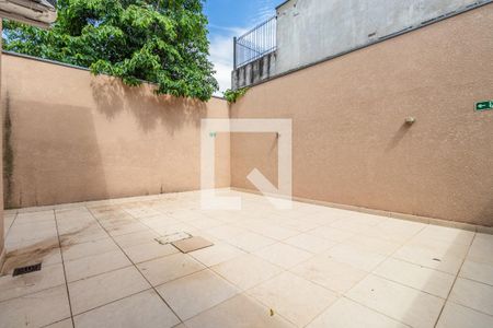 Casa para alugar com 154m², 4 quartos e 4 vagas Casa para alugar com 154m², 4 quartos e 4 vagasÁrea Externa