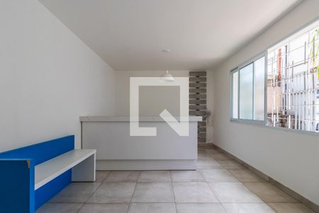 Sala de casa para alugar com 4 quartos, 154m² em Vila Sao Joao, Barueri