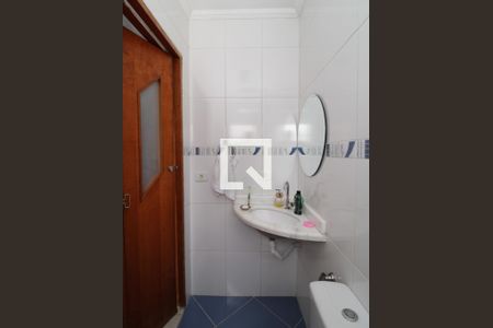 Casa à venda com 200m², 3 quartos e 4 vagasBanheiro da Suíte 1