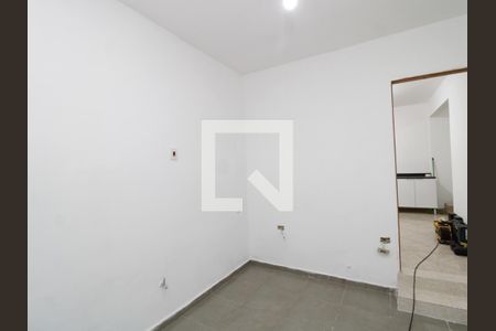 Quarto de casa à venda com 3 quartos, 200m² em Vila Nova Carolina, São Paulo