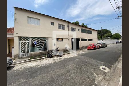 Casa à venda com 200m², 3 quartos e 4 vagasFachada
