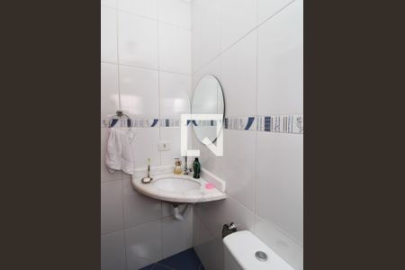 Casa à venda com 200m², 3 quartos e 4 vagasBanheiro da Suíte 1