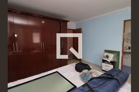Casa à venda com 200m², 3 quartos e 4 vagasSuíte