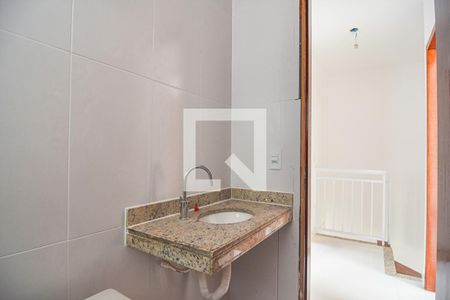 Casa à venda com 105m², 3 quartos e 1 vaga Casa à venda com 105m², 3 quartos e 1 vagaBanheiro Social