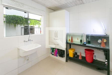 Casa à venda com 180m², 2 quartos e 2 vagasLavanderia